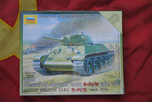 Zvezda 6101 Soviet Medium Tank T-34/76 Model 1941
